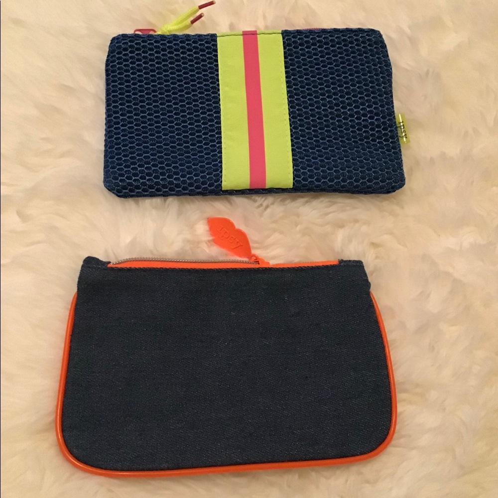 Small makeup bag